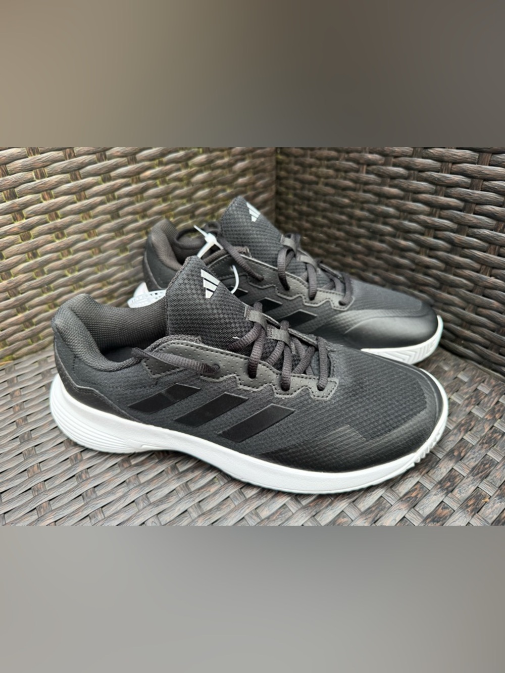 adidas Gamecourt 2 Women’s Tennis Shoes Black/White US 8.5 Medium